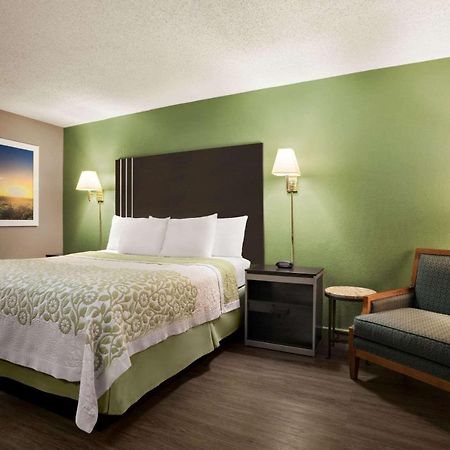 Days Inn By Wyndham Hardeeville/ I-95 State Line Экстерьер фото