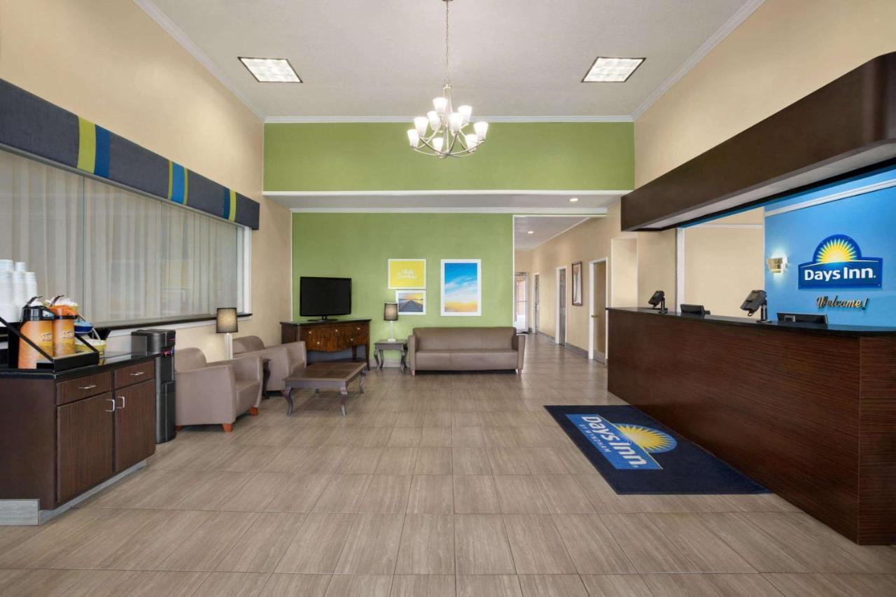 Days Inn By Wyndham Hardeeville/ I-95 State Line Экстерьер фото